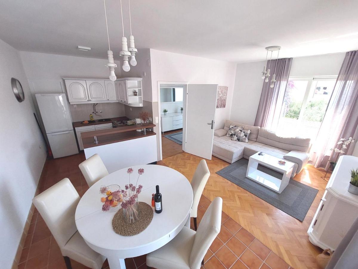 Gulin Apartments فوديس المظهر الخارجي الصورة